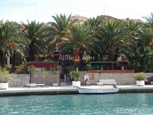 Domus Maritima Hotel 9